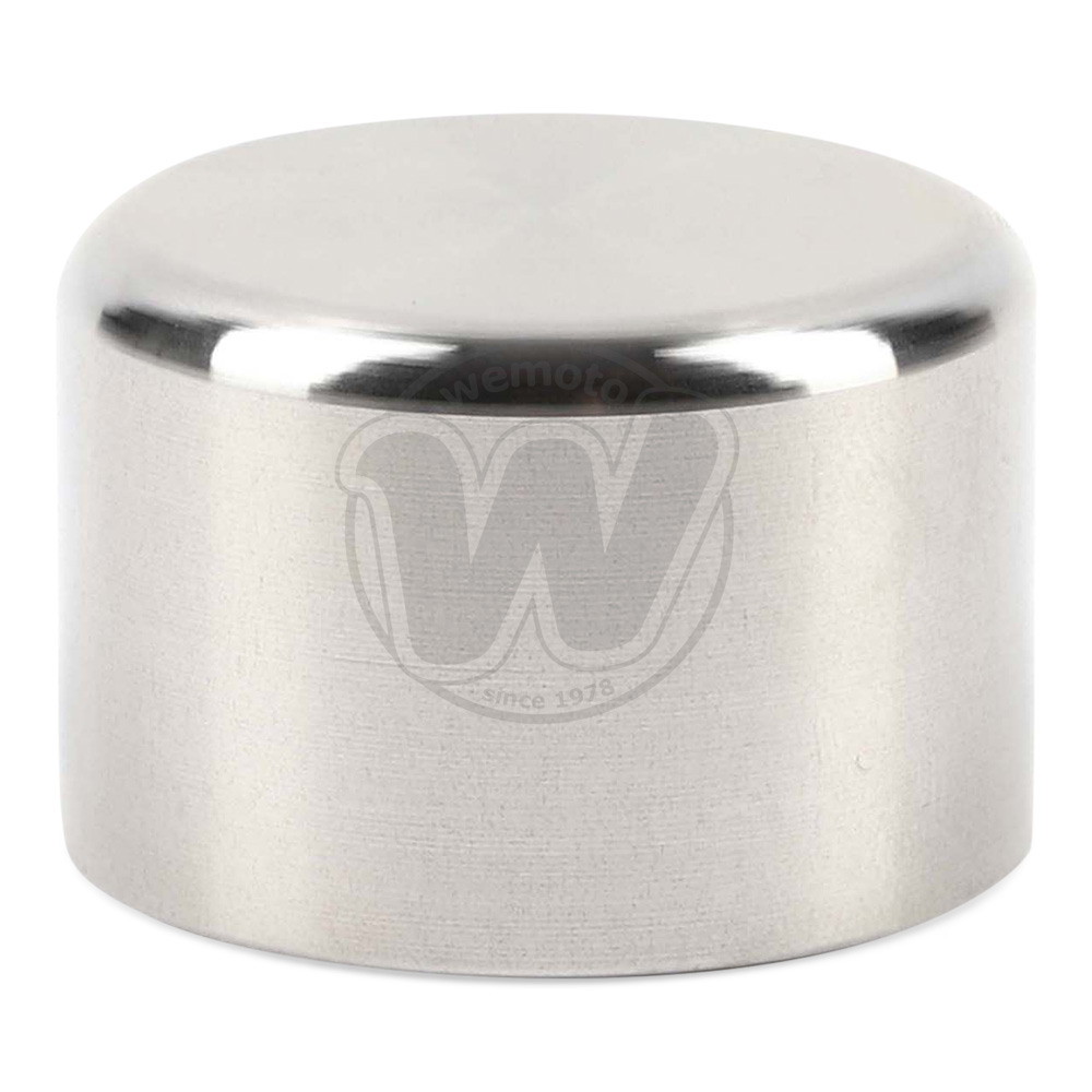 0JU2547_ag6162 three.jpg